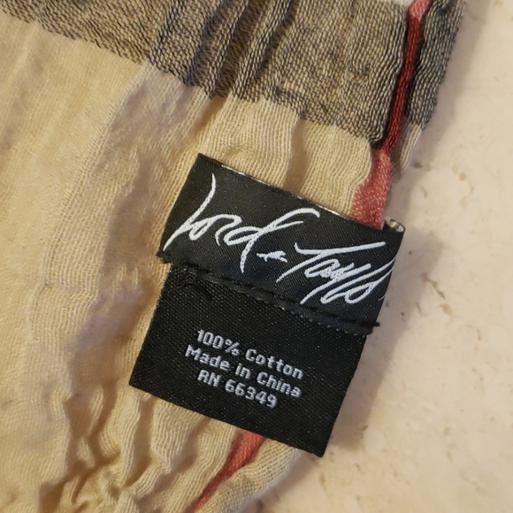 Lord & Taylor plaid scarf - Picture 4 of 5